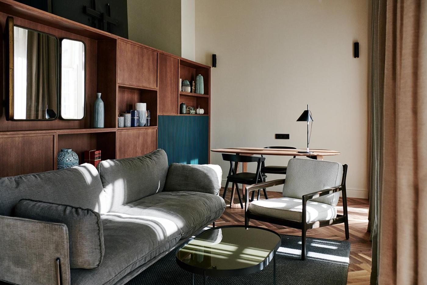 Mercer Plaza Sevilla 5 Gl Ngoại thất bức ảnh