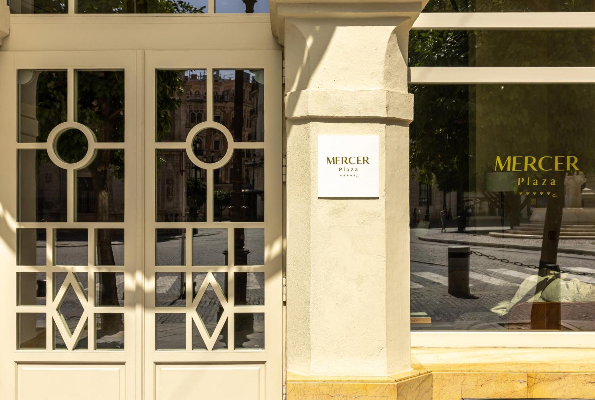 Mercer Plaza Sevilla 5 Gl Ngoại thất bức ảnh
